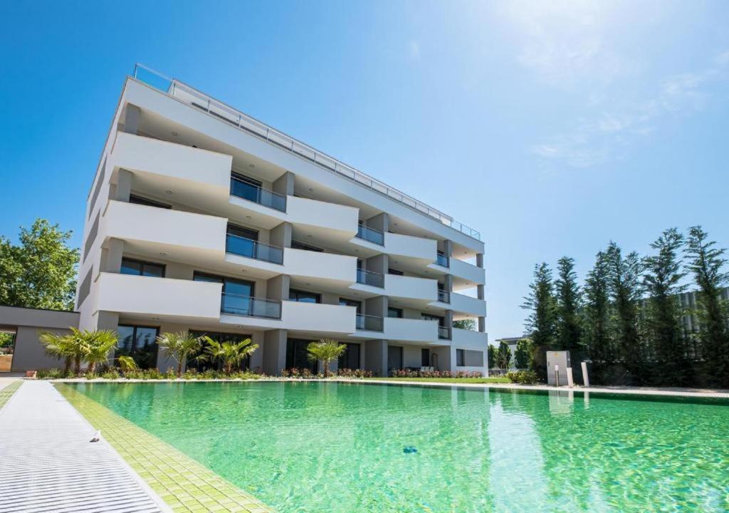 Fuered Luxury Apartman With Private Pool 巴拉顿菲赖德 外观 照片